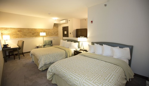 Suite, 2 Queen Beds