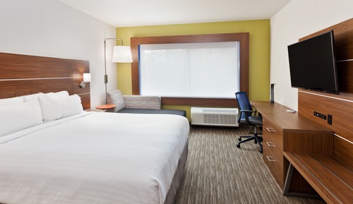 Standard Room, 1 King Bed