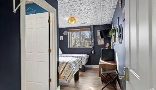Standard Double Suite