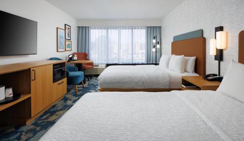 Room with Two Queen Beds - Non-Smoking