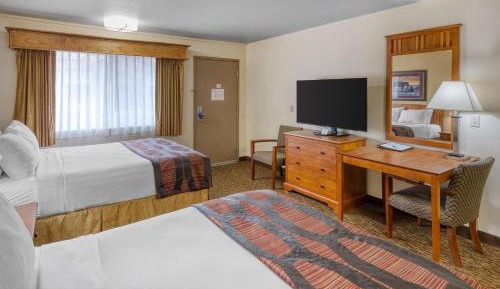 Queen Room with Two Queen Beds and Mobility Accessible Roll-In Shower