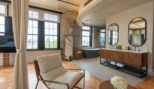 Bridge View Loft
