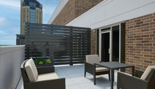 One-Bedroom Penthouse King Suite with Sofa Bed and Terrace