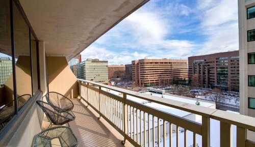 Two-Bedroom Apartment with City View