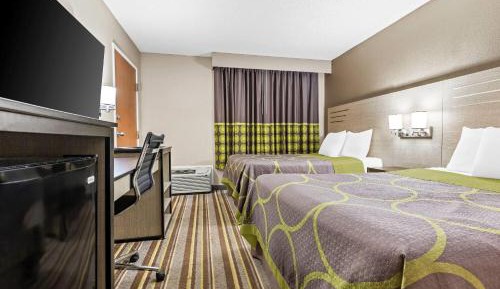 Queen Room with Two Queen Beds - Non-Smoking