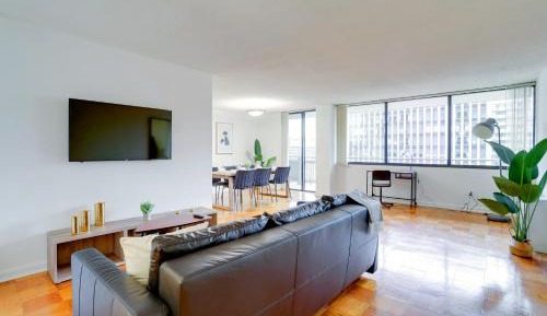 Two-Bedroom Apartment with City View