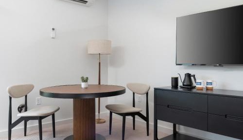 King Studio (Self Check-in with Virtual Front Desk)