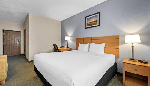 King Room - Accessible/Non Smoking