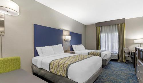 Queen Room with Two Queen Beds - Non-Smoking