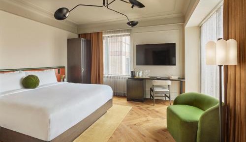 Deluxe Single Room