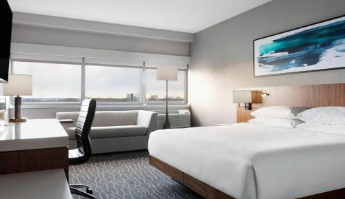 Guest Room, 1 King