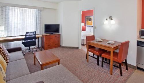One-Bedroom Queen Suite with Sofa Bed