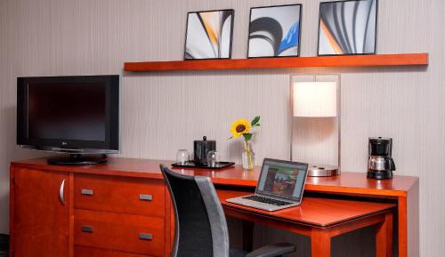 One-Bedroom Queen Suite with Two Queen Beds and Sofa Bed