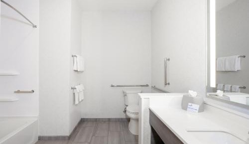 King Room - Disability Access
