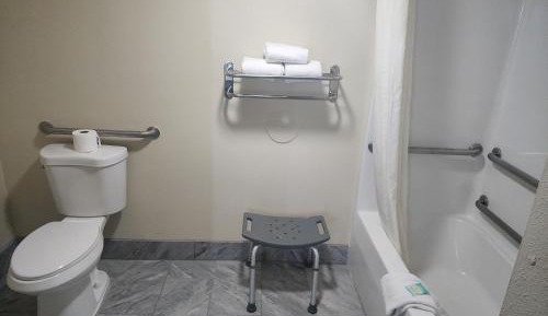 King Room - Mobility Access/Non-Smoking