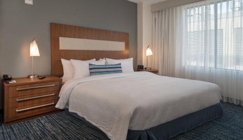 Two-Bedroom Suite - Skyline View
