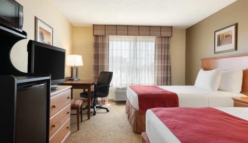 Queen Room with Two Queen Beds