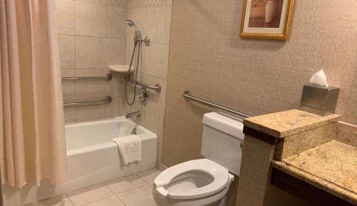 Double Room with Two Double Beds and Tub - Mobility/Hearing Accessible