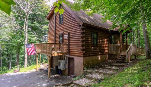 Three-Bedroom Vacation Home 