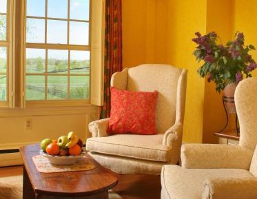 King Suite with Pool View