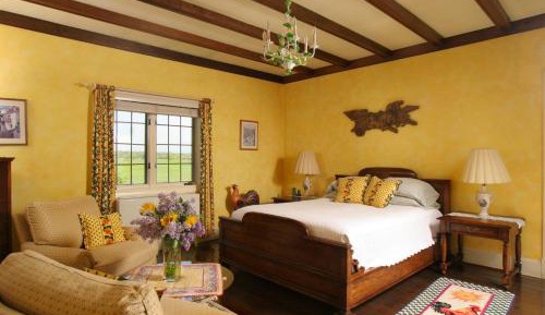 Queen Room (Mistral)