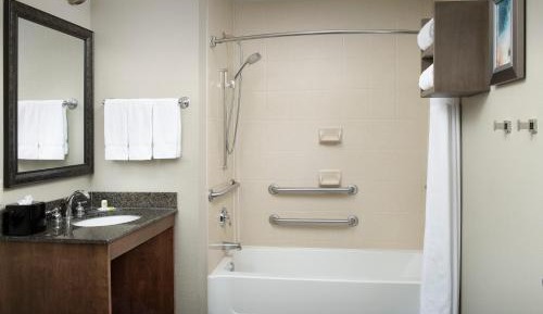 One-Bedroom Suite with King Bed Mobility Access Tub - Non-Smoking