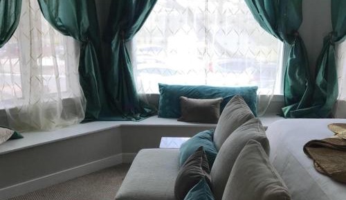M Continental Suite
