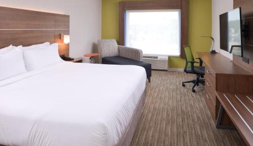Standard King Room