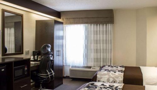 Quadruple Room - Non-Smoking
