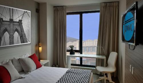 King Room - Accessible/Non-Smoking