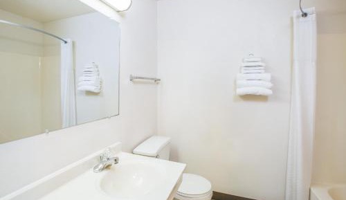 Studio Suite with Two Queen Beds - Non-Smoking