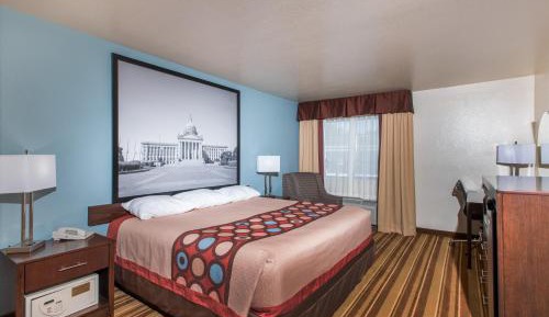 King Room - Mobility Access/Non-Smoking