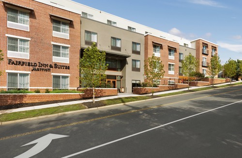 Fifeville Hotel | Fairfield Inn & Suites by Marriott Charlottesville Downtown/University Area