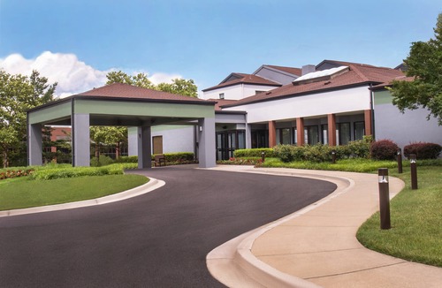 Linthicum Heights Hotel | Courtyard by Marriott Baltimore BWI Airport