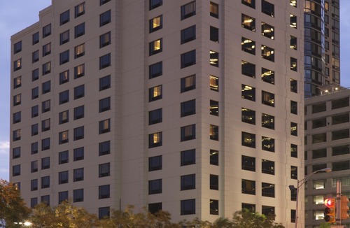 Hudson Exchange Hotel | DoubleTree by Hilton Hotel & Suites Jersey City