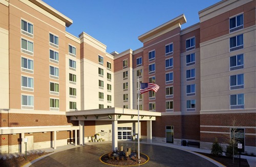 Springfield Hotel | Homewood Suites Springfield