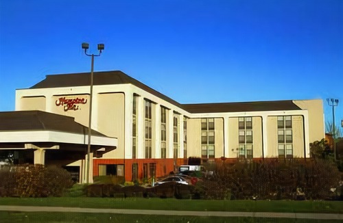 Greater South Side Hotel | Hampton Inn des Moines-Airport