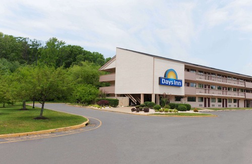 Kendall Park Hotel | Days Inn by Wyndham Monmouth Junction Princeton