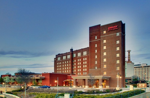 Downtown Wichita Hotel | Drury Plaza Hotel Broadview Wichita
