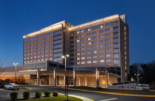 Linthicum Heights Hotel | Hilton Baltimore BWI Airport