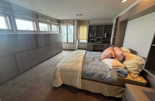 Margate City House | 5 Bed, 3.5 Bath, Bayfront, POOL, boat slip 2 car garage, Pet friendly, sleeps 10