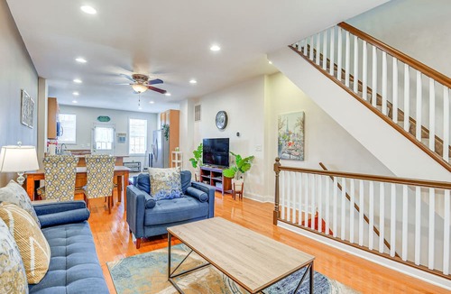 Greektown House | Bright Townhome: Walk to Johns Hopkins Bayview!