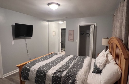 Monroe House | Cozy and Quiet four Bedroom, four bath home in a private area