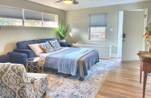 Fayetteville Apartment | Fayetteville stay for 5