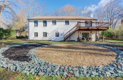 Rio House | 5BR Retreat Near UVA, Hospitals & Wineries