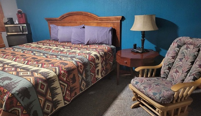 King Bed Non-Smoking